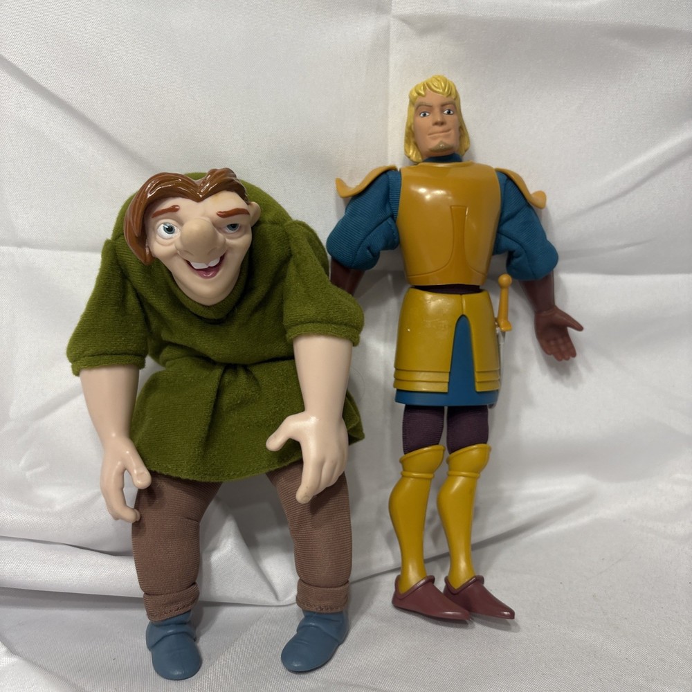 Disney Hunchback Of Notre Dame Quasimodo & Phoebus Plush Hand Puppets