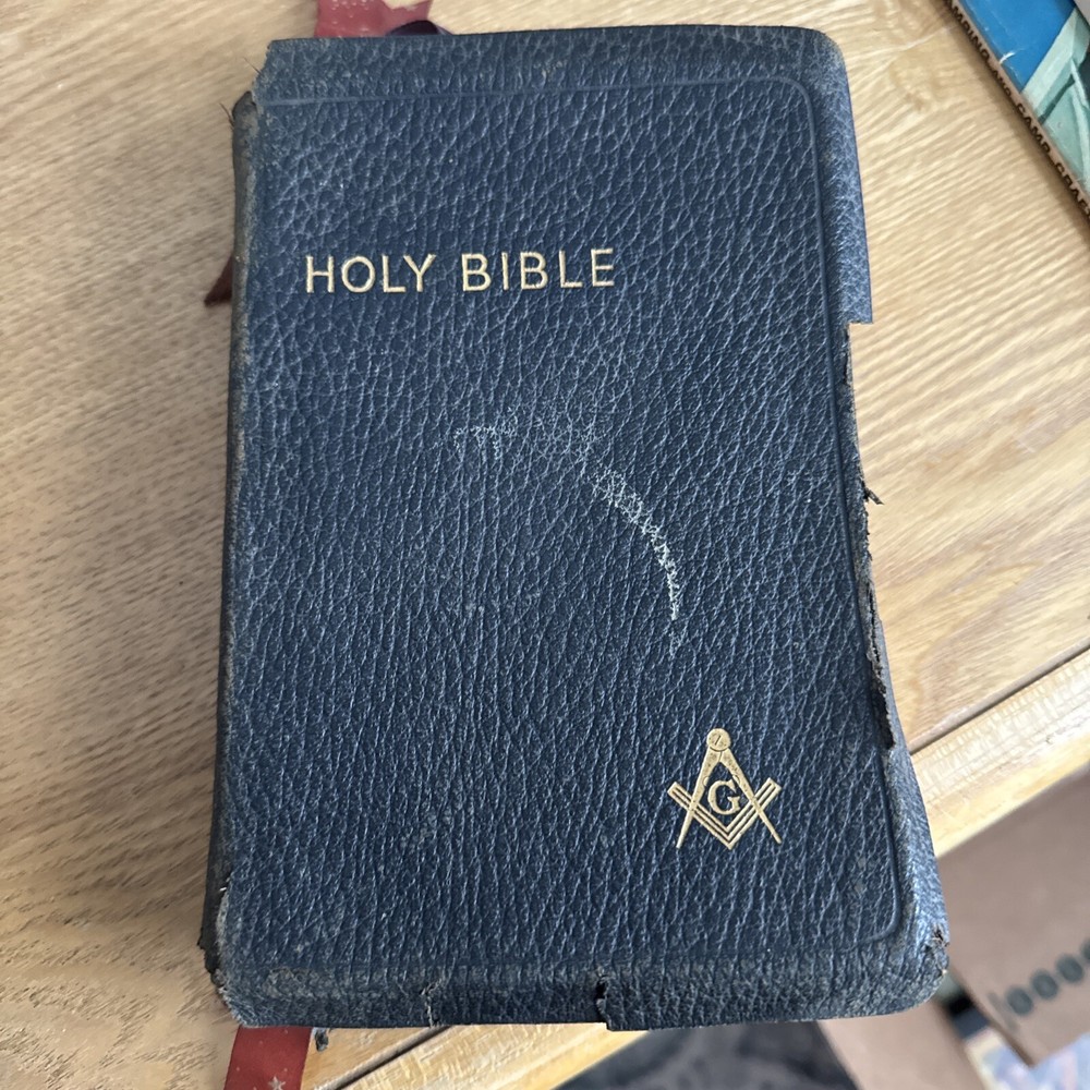 The Holy Bible With Masonic Helps By Oxford