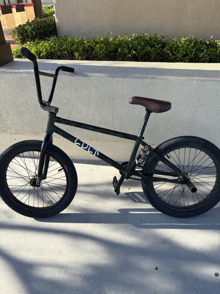 Cult Bike for Passionate Cyclists-image