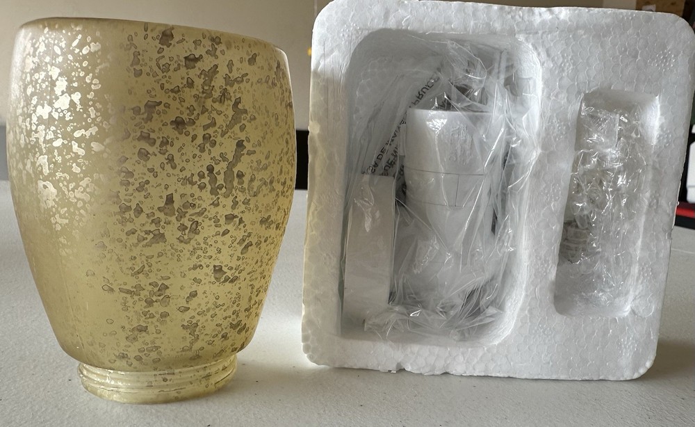 Scentsy Cream Glass Plug-In Fragrance Warmer