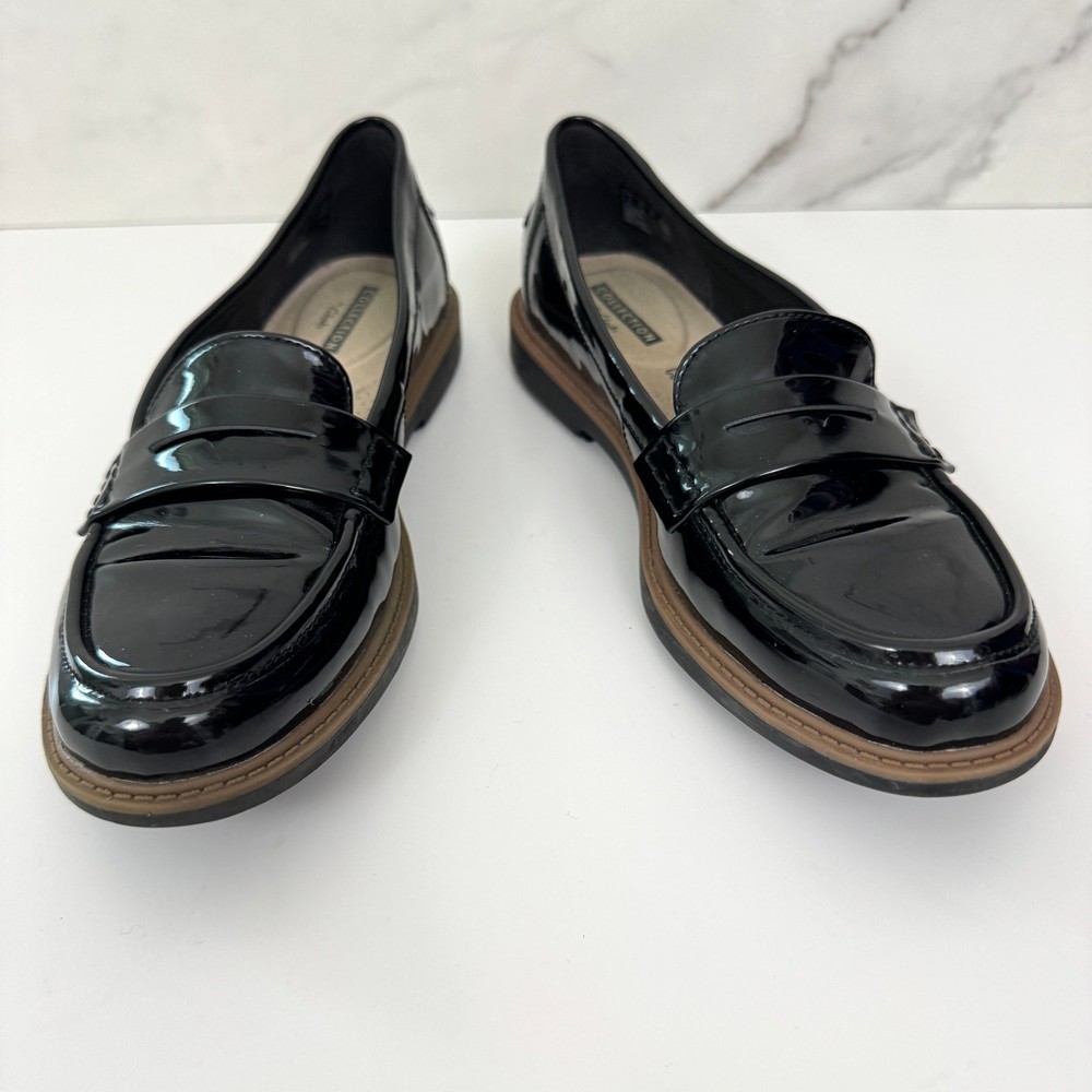 Clarks Womens Penny Loafers Size 6.5 Black Patent Leather Flat Shoes
