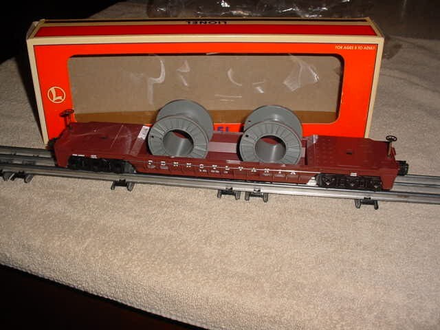 LIONEL PENNSYLVANIA R.R. - 9 WELL CAR W/ CABLE REELS #6-16983    0-GAUGE