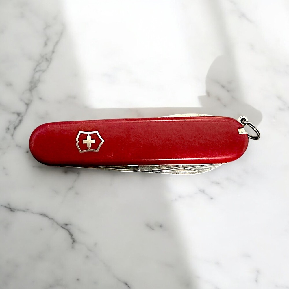 Compact Swiss Army Multitool for Versatile Everyday Use