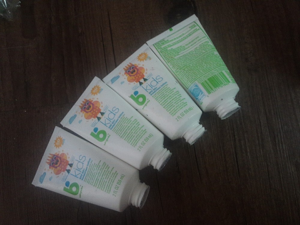 lot of 4 Babyganics B~KIDS SUNSCREEN LOTION~SPF 50- 6 oz~water resistant