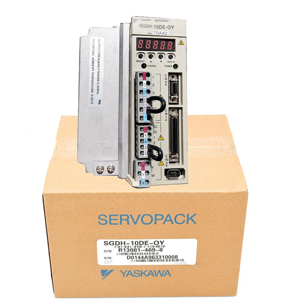 New In Box YASKAWA SGDH-10DE-OY SGDH10DEOY Servo Drive