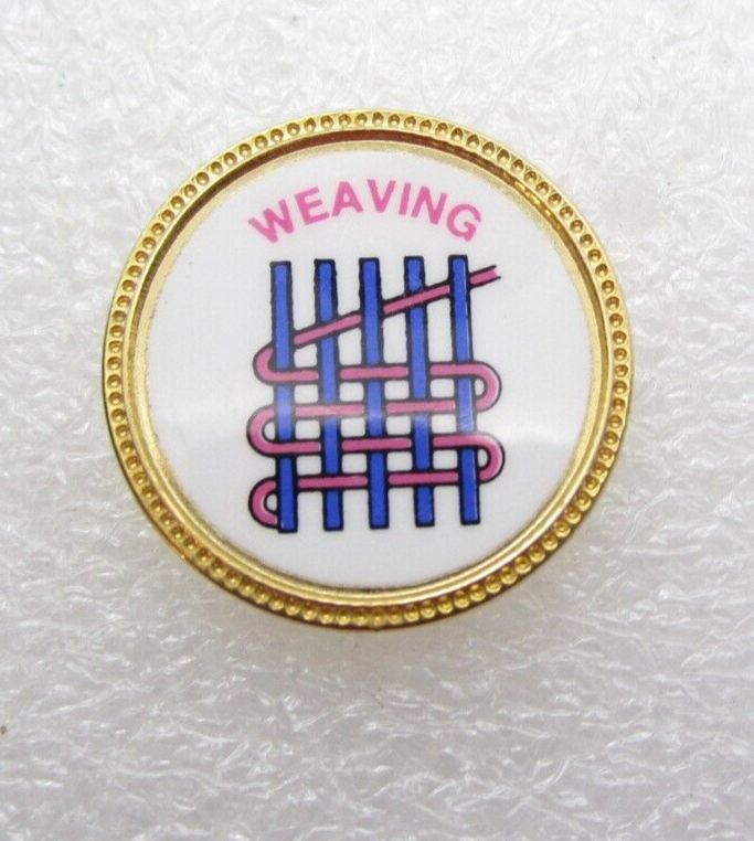 Weaving Clothing Lapel Pin (C694)