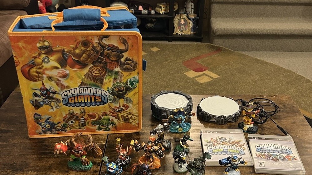Skylanders Lot Swamp Force, Spyro Figures Giants Storage Holder Carry Case Bag -