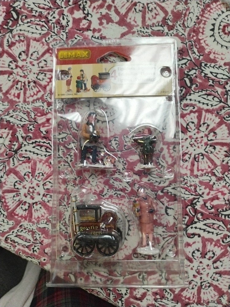 1999 LEMAX Roasted Chestnut Stand Village Accessories #92331