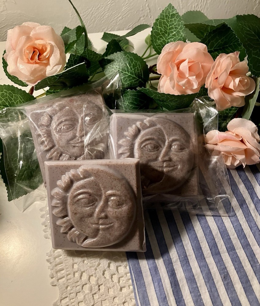 Handmade Glycerin Goatmilk Soap Bar Raspberry Vanilla 3oz High Quality