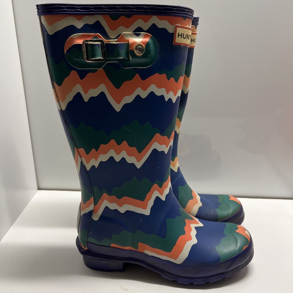Youth Hunter Rain Boots Size 3B/4G Blue Zigzag Pattern GUC
