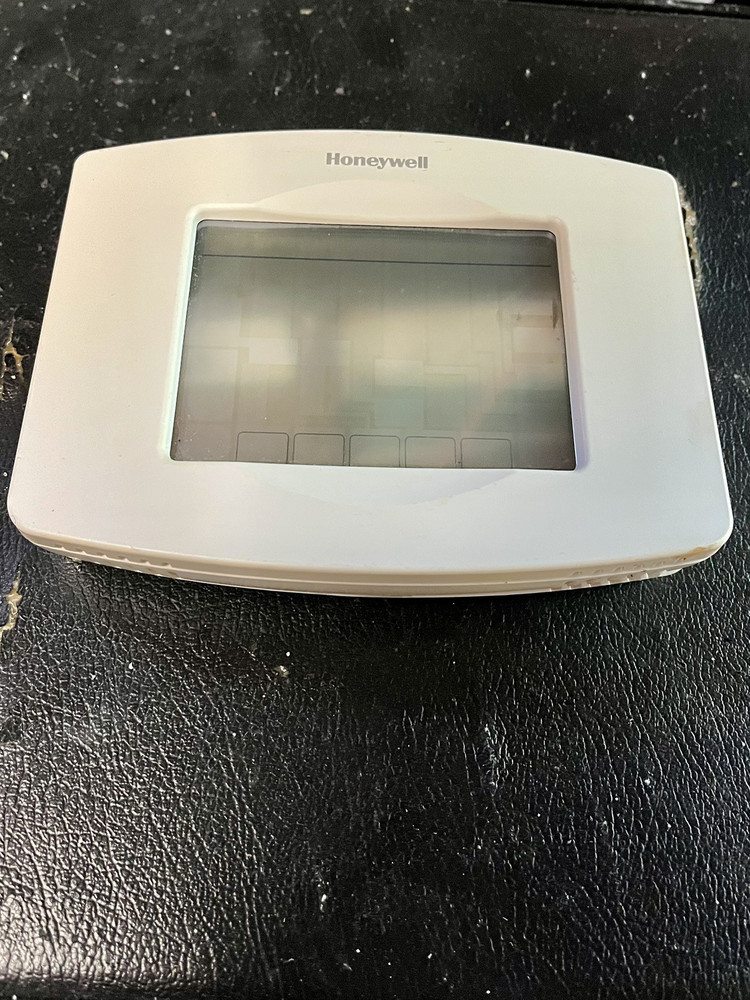 Honeywell Wi-Fi Touchscreen Programmable Digital Thermostat - White | Used