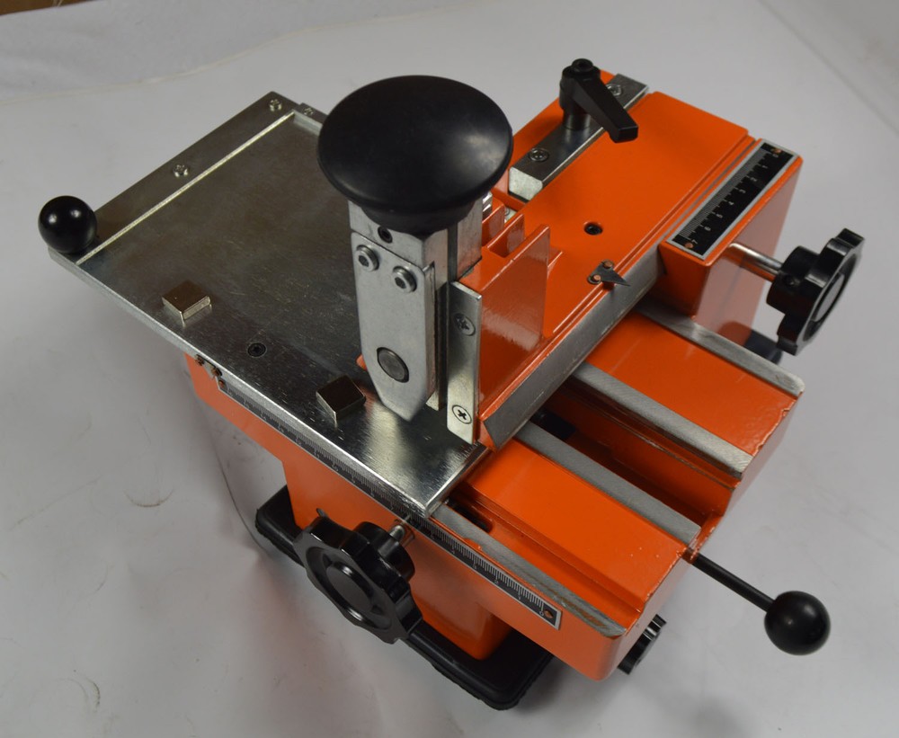 Semi-automatic Plate Embossing Machine Metal Marking Machine Stamp Screen Print-image