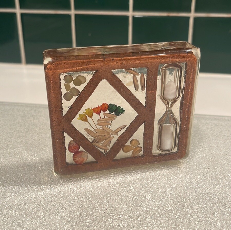 Vintage Dried Flower Sand Hourglass Egg Timer Retro Mod Kitchen mcm decor kitsch