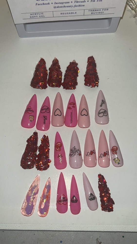 Handmade Gel 23CT Press On Nail Set Medium Stiletto Valentine's Day Love Glitter