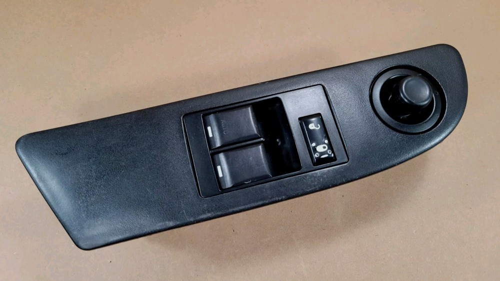 2006-2009 MITSUBISHI RAIDER 2DOOR LEFT DRIVER MASTER POWER WINDOW SWITCH OEM