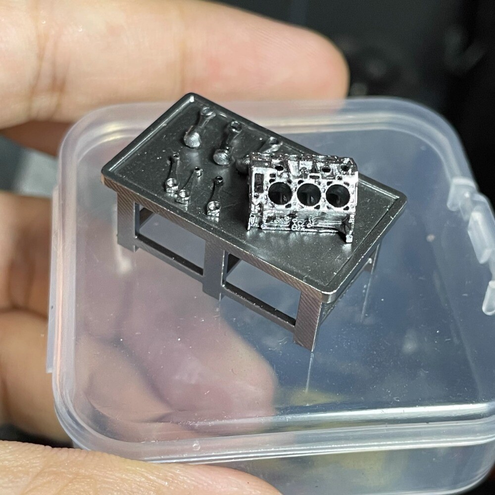 Diorama 1/64 Workbench Cylinder Piston Model Garage Repair Props Scene Model Toy