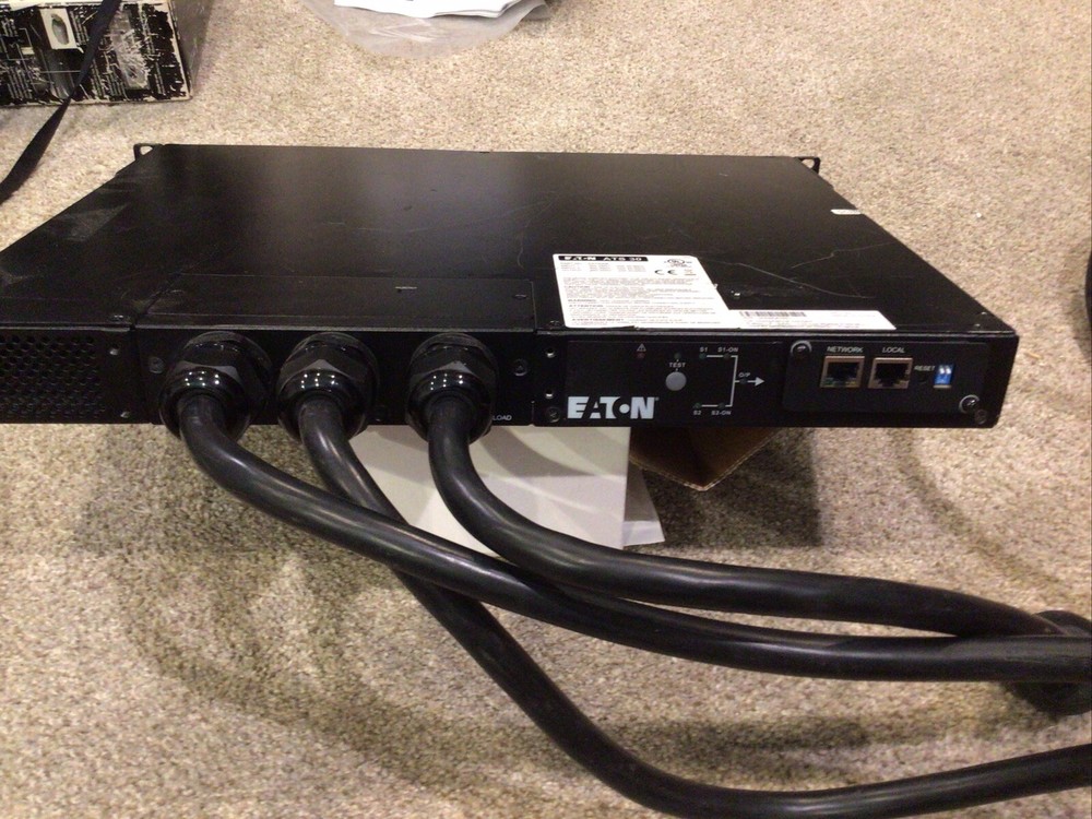Eaton EATS30N ATS rack Hardwired Data Center PDU