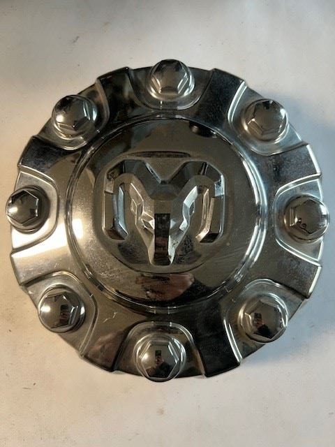 CENTER CAP Srw 18x8 5 Spoke Fits 13-23 DODGE 3500 PICKUP 557271