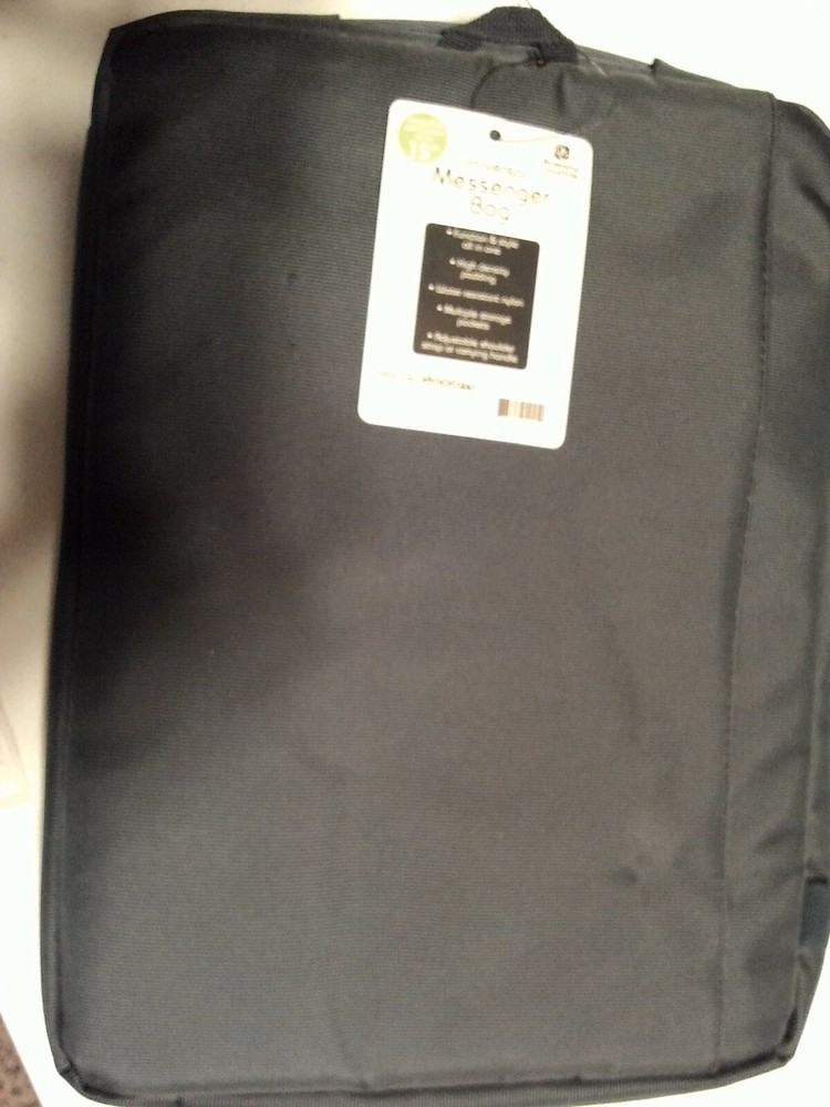 Slim Universal Digital Gadgets Messenger Bag NWT-image