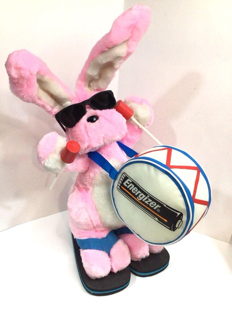 VTG 1995 Energizer Battery Bunny Plush Pink Stuffed Rabbit Drum Flip Flops 22