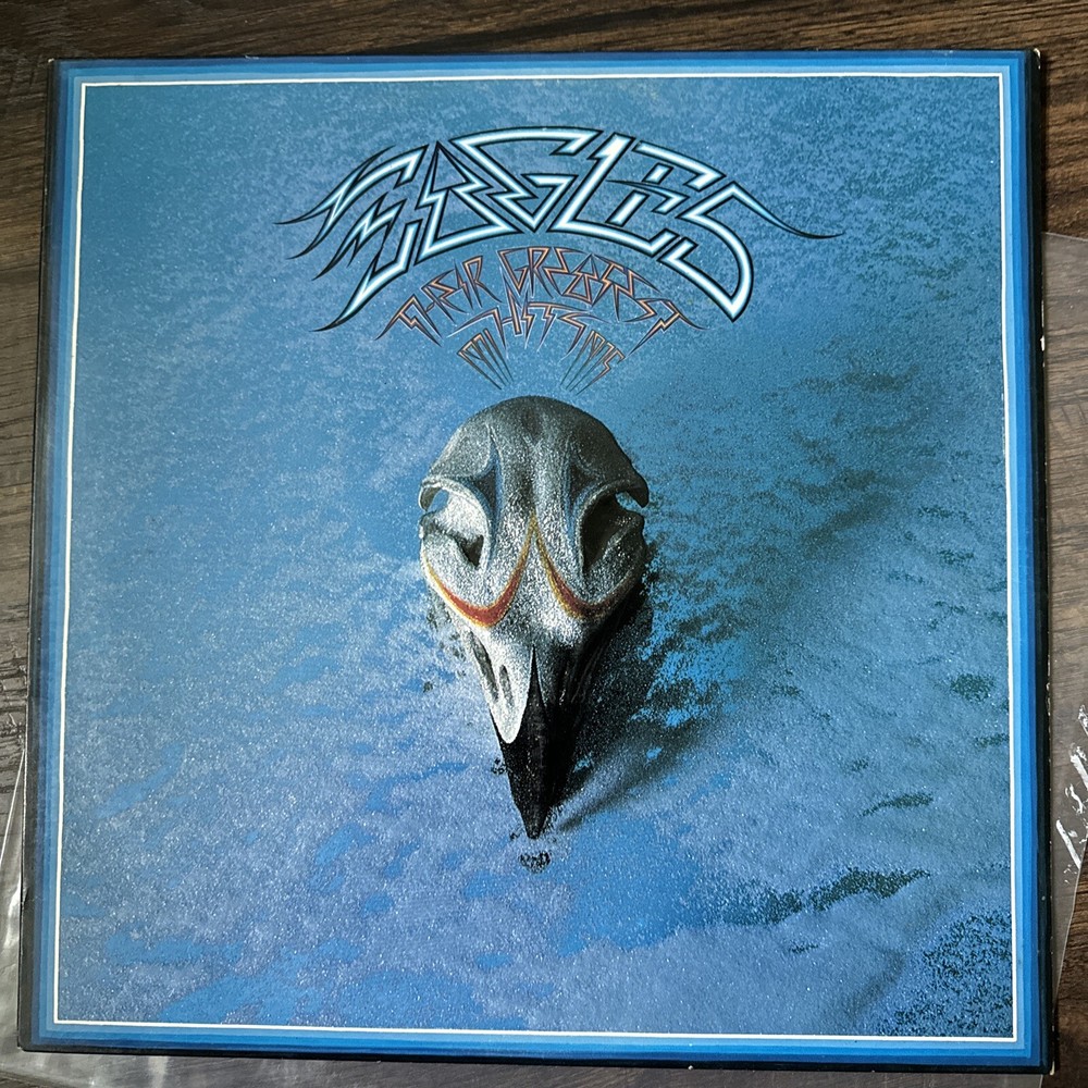 Eagles - Their Greatest Hits 1971-1975 33 rpm LP Vinyl 1976 Embossed