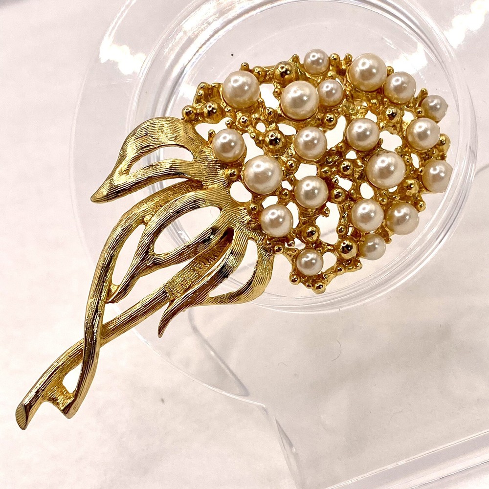 Vtg LC Textured GoldTone Faux Pearl Sea Urchin Bold Large Brooch Pin Estate Y