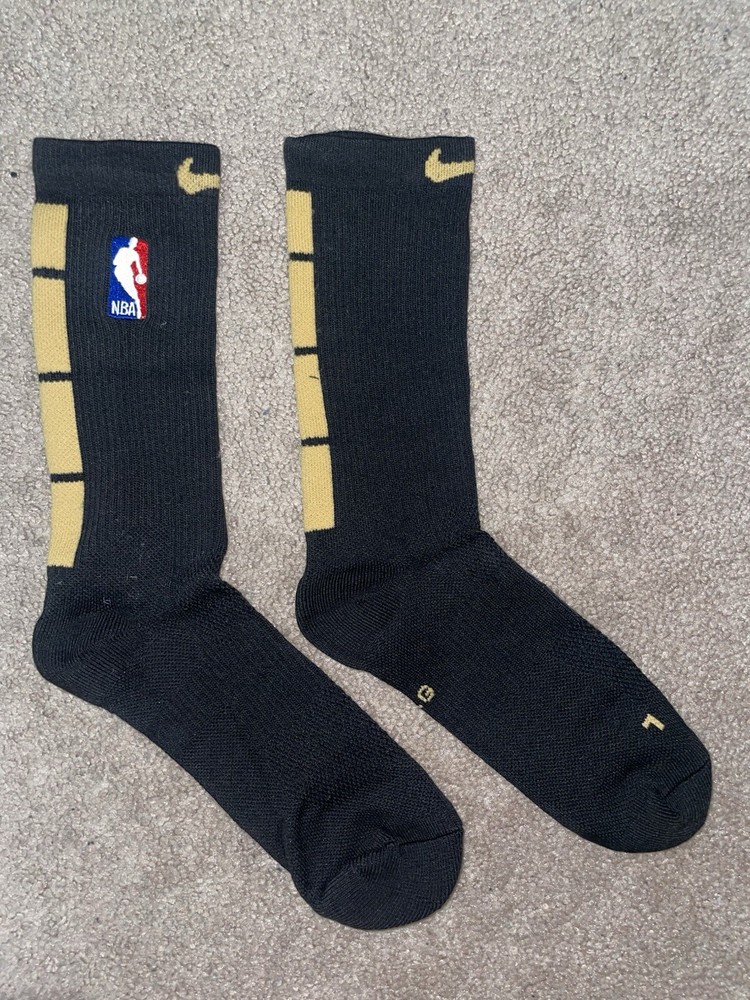 Size Large or 8-12 Mens-Nike Elite Dri-Fit NBA Basketball Crew Socks Black/Gold