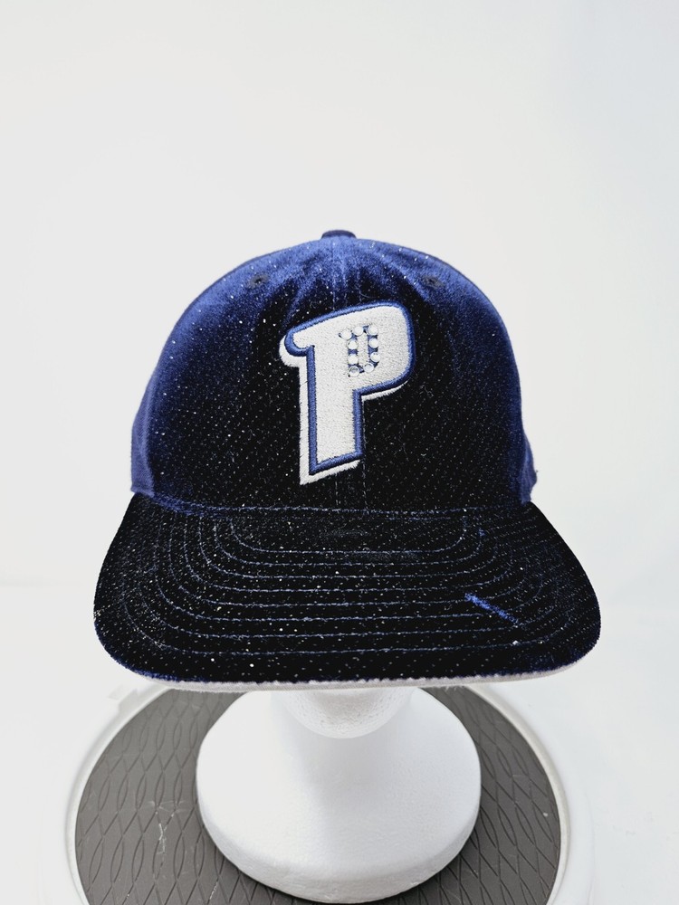 Detroit Pistons Fitted Blue Hat Size 7 1/2 Used Condition FAST SHIPPING