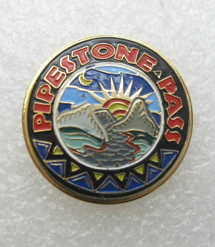 Pipestone Pass Montana Lapel Pin (B701)