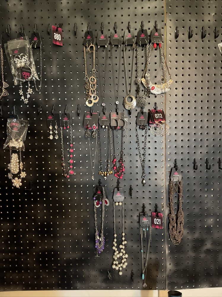 Vintage Paparazzi Jewelry Lot of 25 Pieces Buy Now-image