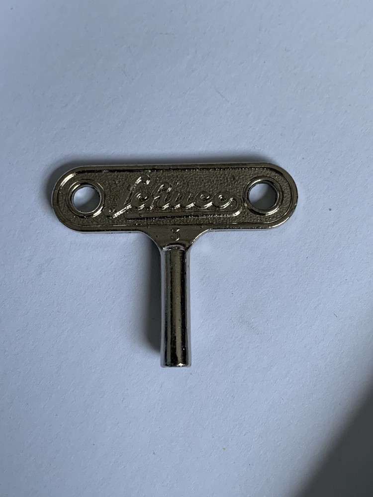 Vintage Schuco Key #3 r Wind-Up Toy Mechanical Toy Germany Buy Now-image