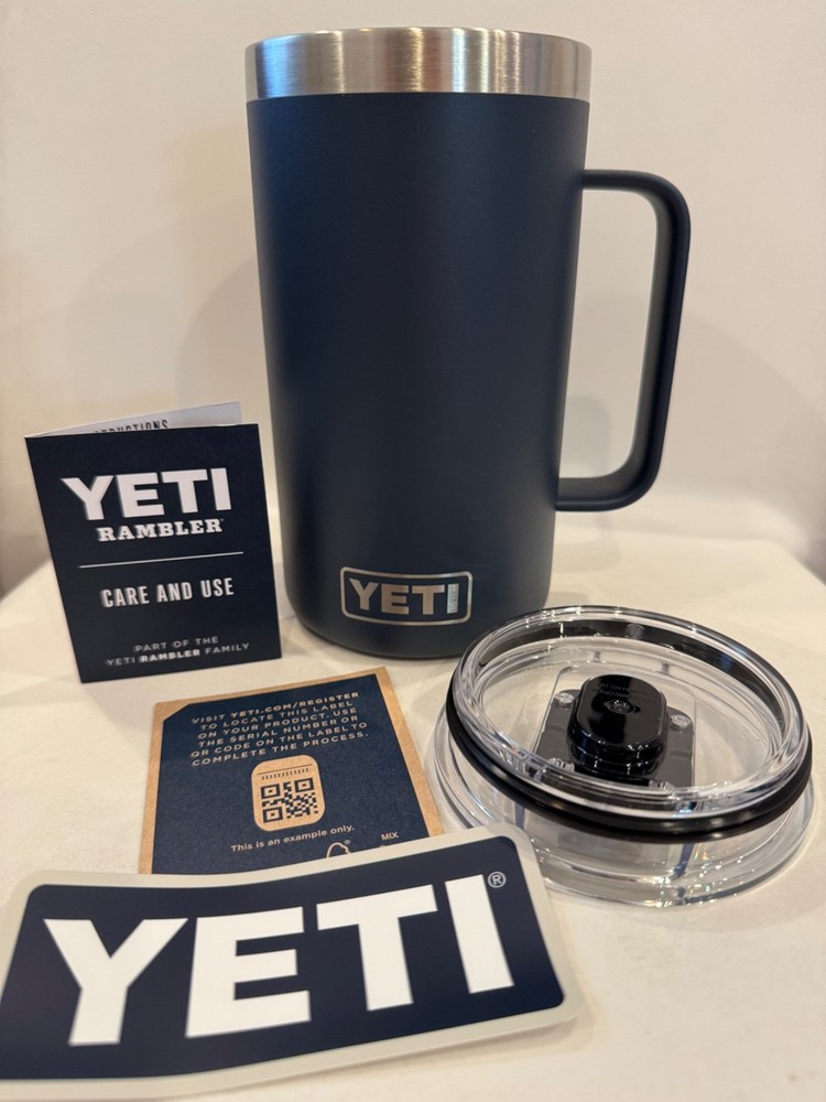 Yeti Rambler 24oz Navy Vacuum Insulated Mug with Stainless Steel Lid for Coffee or Beer