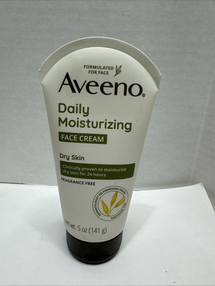 Aveeno Fragrance-Free Daily Moisturizing Face Cream for Dry Skin 5 oz