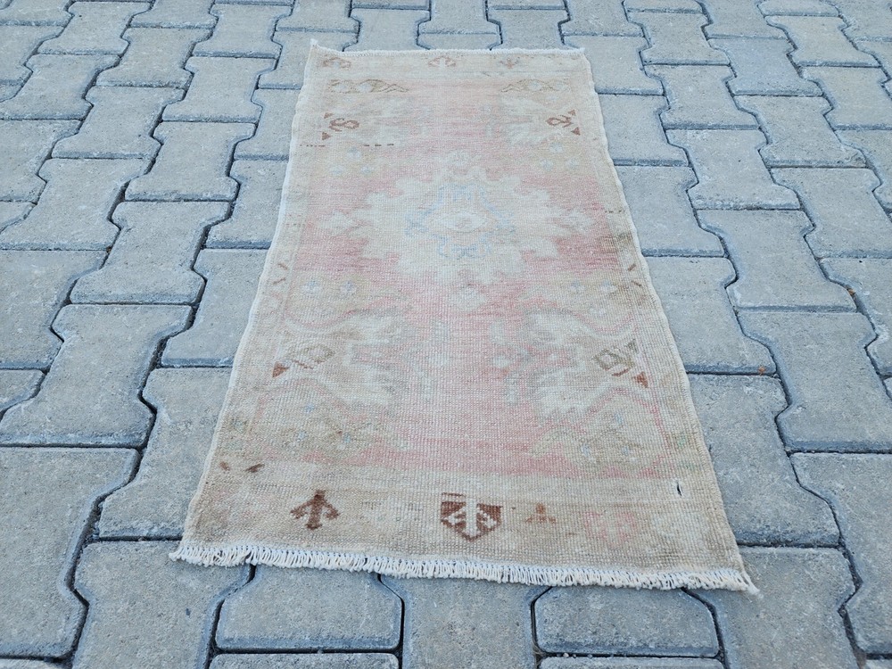 Vintage Turkish Wool Rug 1.7x3.1 ft Beige Blush Blue Distressed Medallion Design