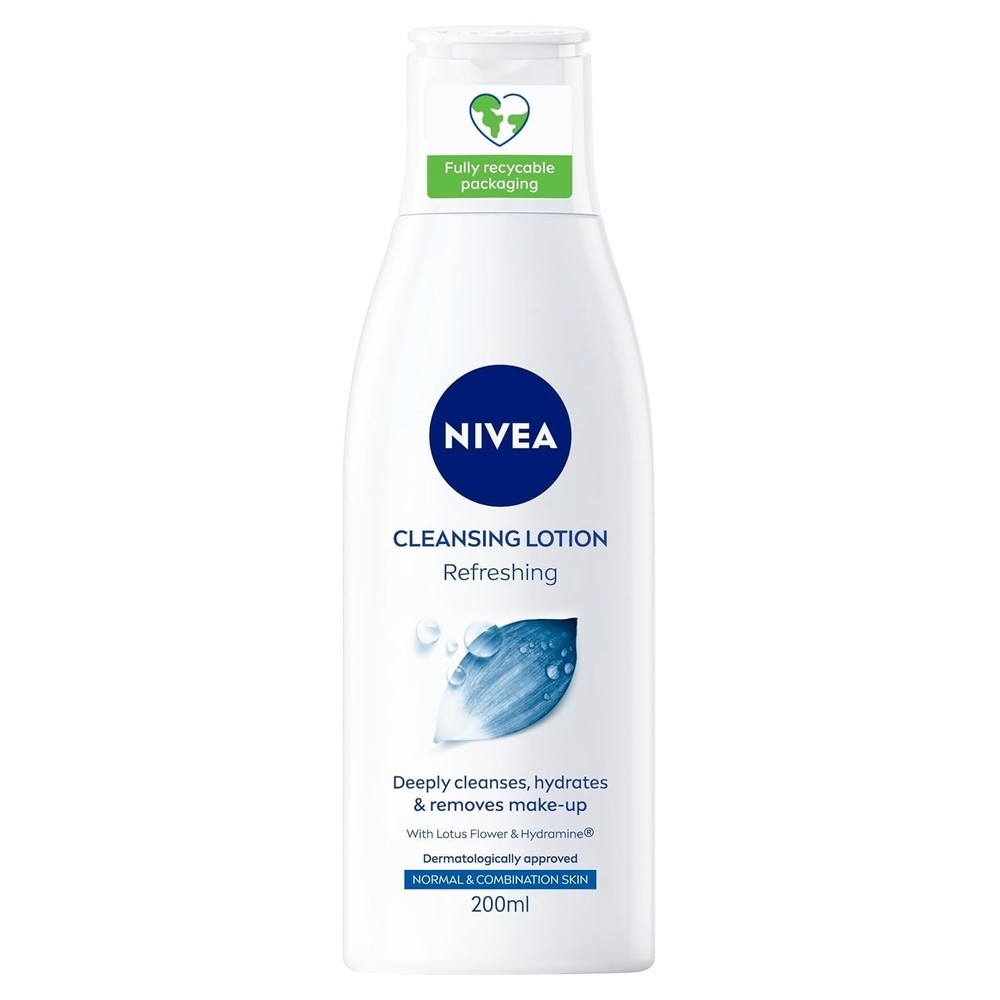 NIVEA Refreshing Face Wash for Normal to Combination Skin
