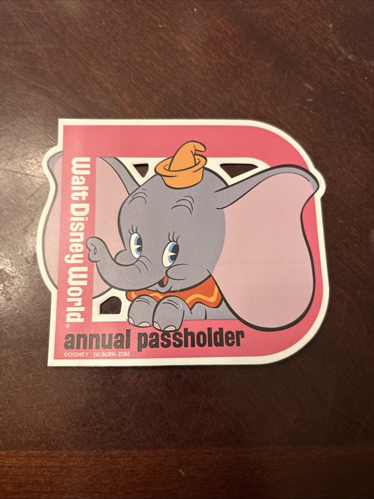 Disney Dumbo Magnet Exclusive for Walt Disney World Annual Passholders