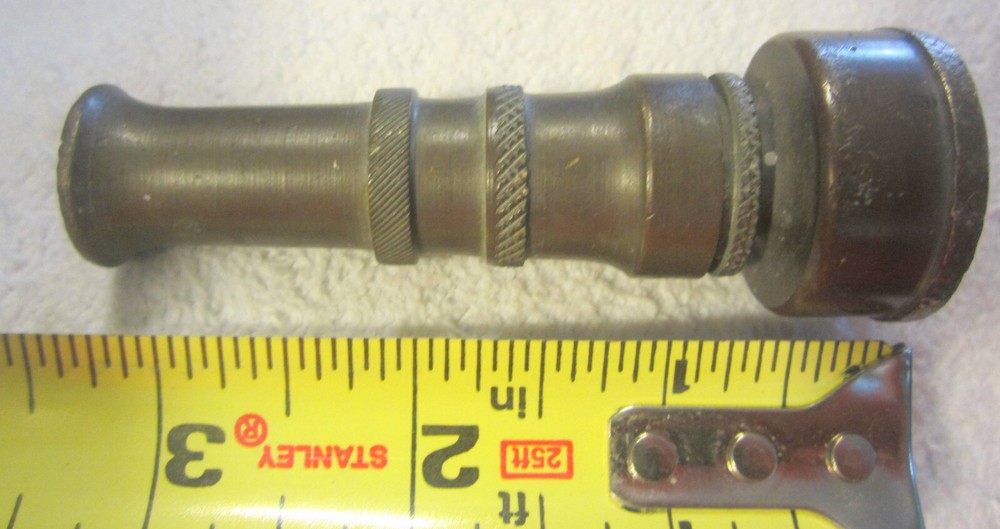 1 adjustable Brass Garden Hose Nozzle water sprayer,spraying,flower,Vintage