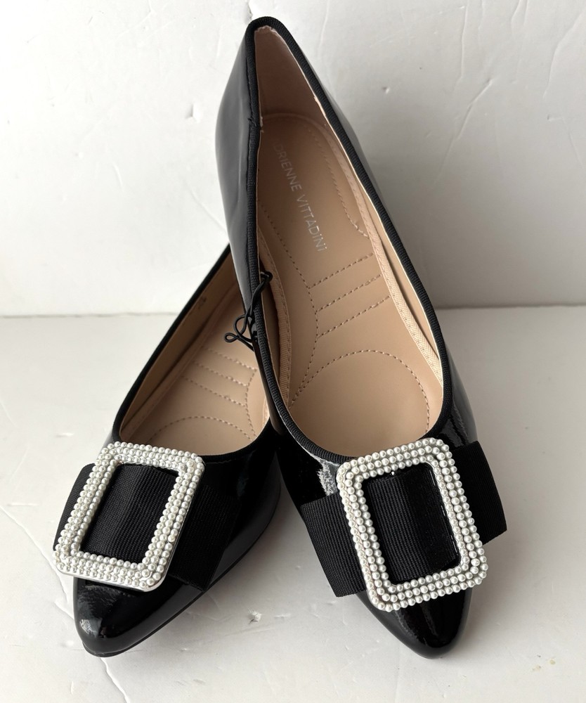 Adrianne Vittadini Womens Black Pearl Buckle Flat Slip Size 6 7.5