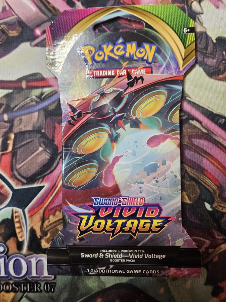 Pokémon TCG Sword and Shield Vivid Voltage Blister Pack