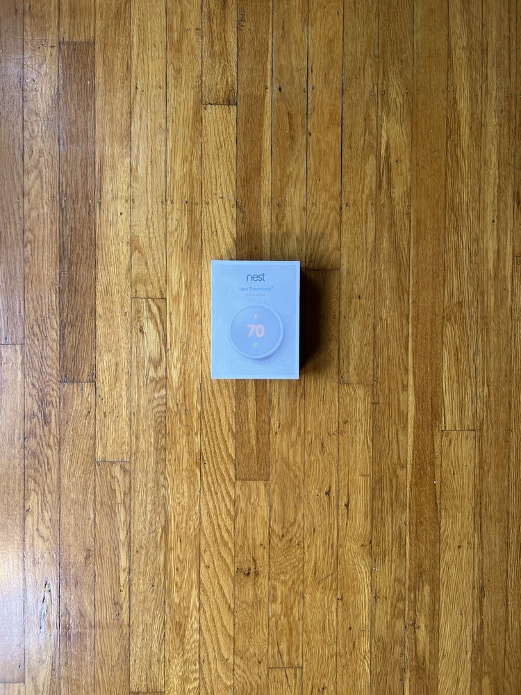 Google Nest Thermostat E Pro Edition Model A0063 Digital Display White Untested