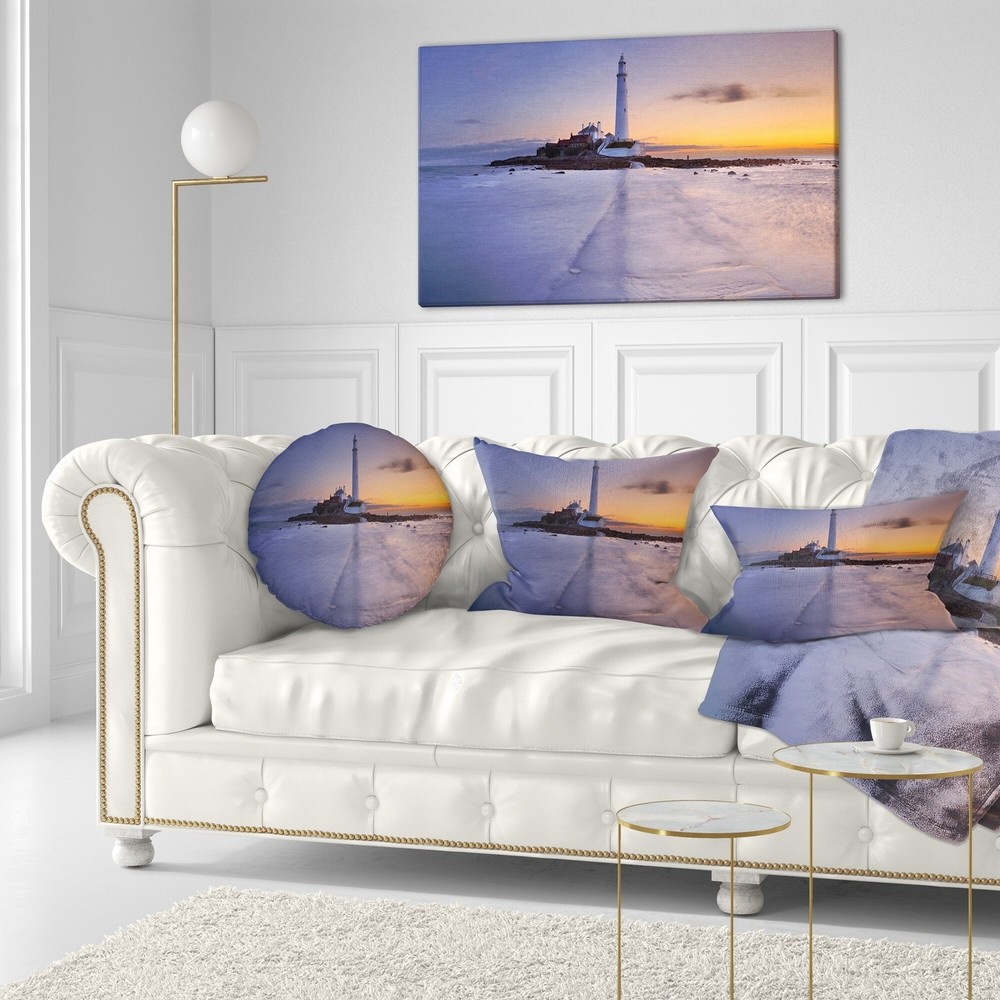 Designart 'Sunrise Over St. Mary s Lighthouse' Modern