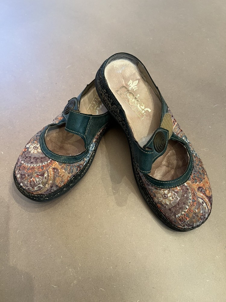 RIEKER ANTISTRESS Daisy Clogs Mary Jane Multicolor Womens EU 37 Embroidered Jade