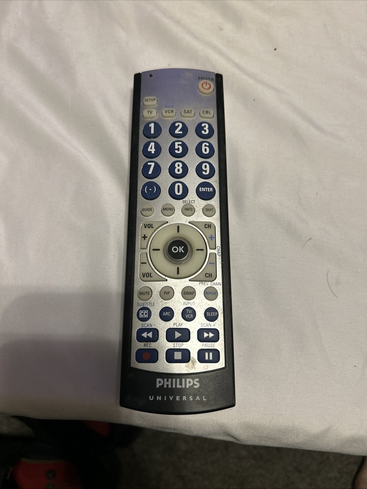 Genuine OEM Phillips CLO35A R1 Universal TV Remote Control Clean Condition  