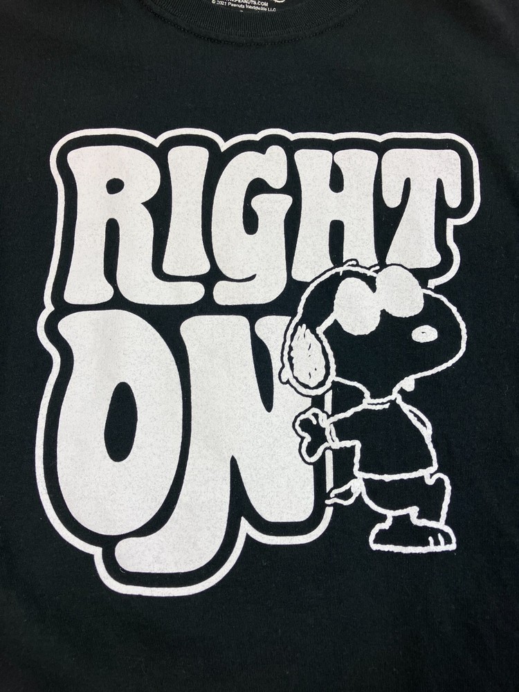 Peanuts Snoopy Right On Men's Black L T-Shirt
