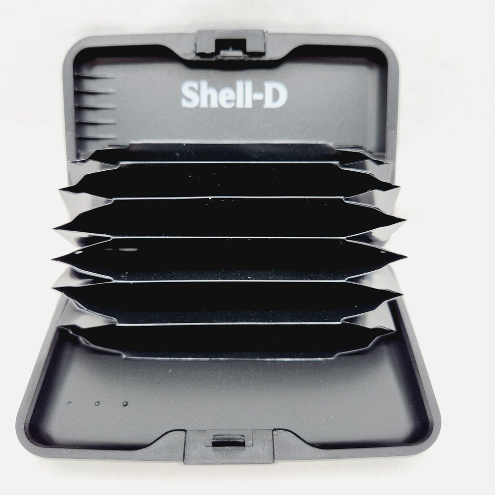 Vintage Silver Hard Shell Credit Card Case with 7 Slots 4x3 Inch-image