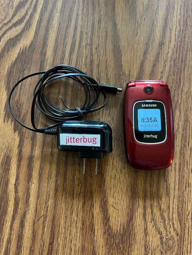 Samsung Red Jitterbug Flip Cell Phone Seniors w/Power Cord Charger