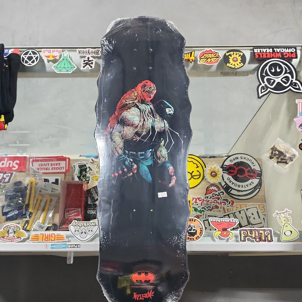 Batman Bane Scarecrow Black Dip 10.0 Skateboard New