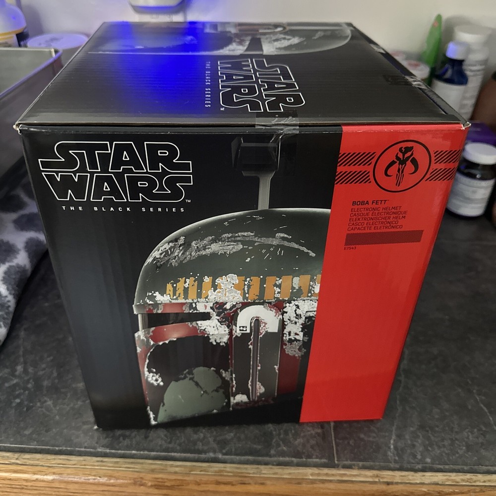 Star Wars The Black Series Boba Fett Electronic Helmet Prop Replica New