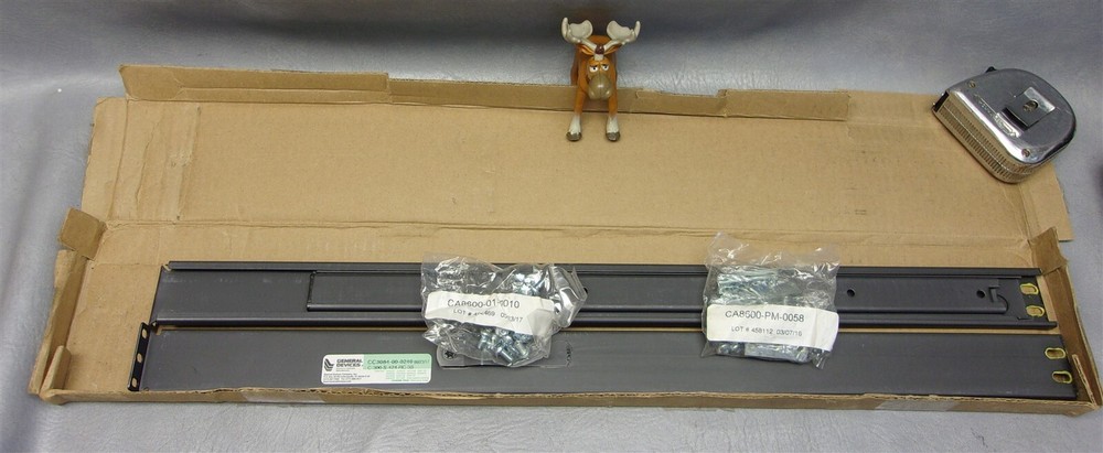 CC3084-00-0240 Chassis Trak Telescoping Slides Extension Drawer Set