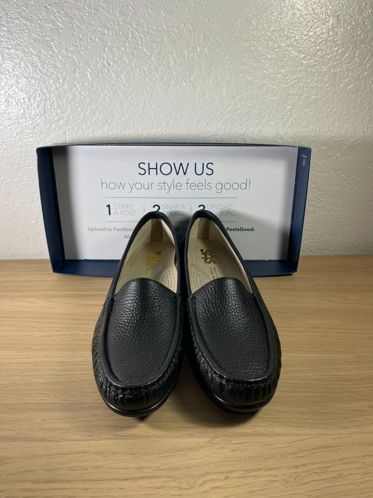 *Brand New* SAS Simplify Black Comfy Walking Shoes Women's Size 8 Standard Fit